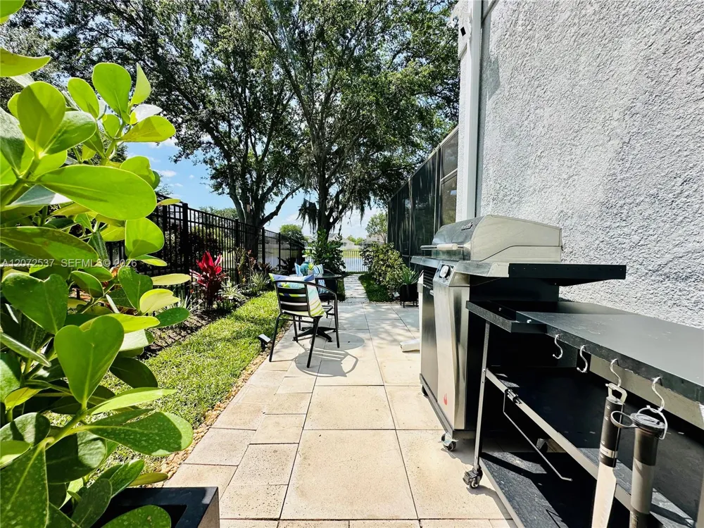 13430 Meadow Bay Loop Orlando, FL 32824