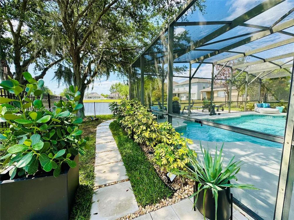13430 Meadow Bay Loop Orlando, FL 32824