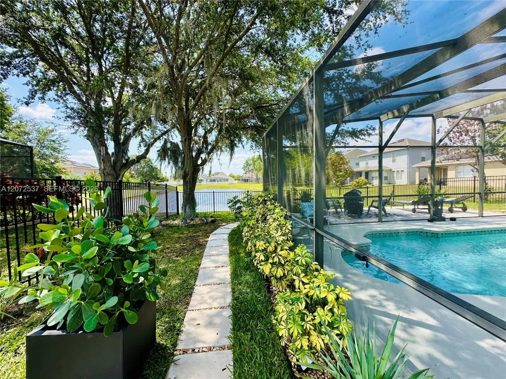 13430 Meadow Bay Loop Orlando, FL 32824