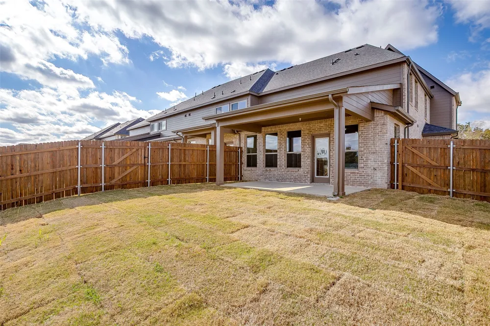 1550 homeplace Circle Mansfield, TX 76063