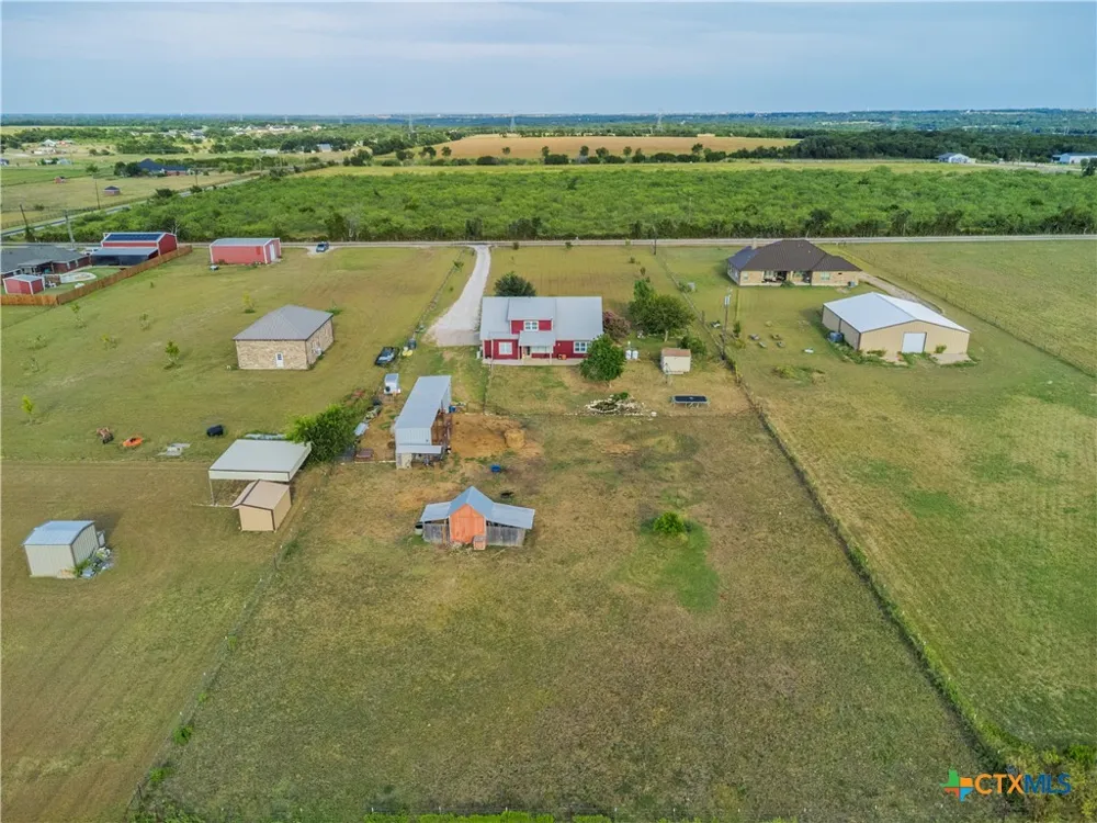 9122 Stinnett Mill Road Salado, TX 76571