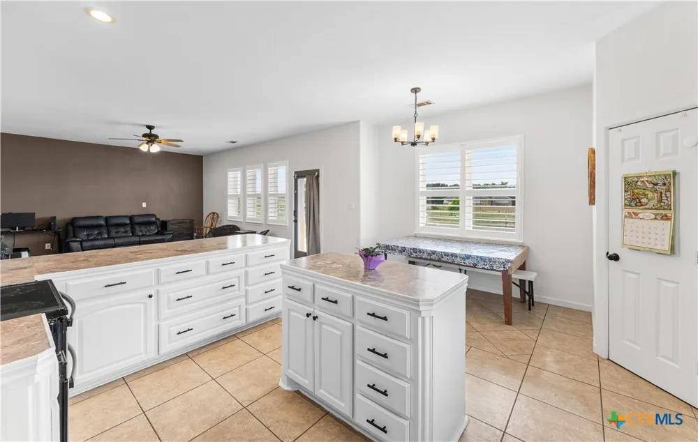 9122 Stinnett Mill Road Salado, TX 76571