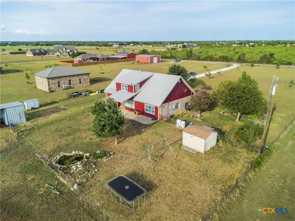9122 Stinnett Mill Road Salado, TX 76571