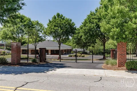 225 Oak Street #132