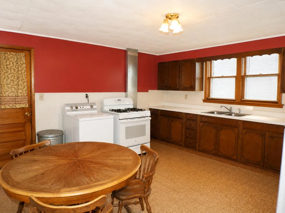 766 W Park Road Monon, IN 47959