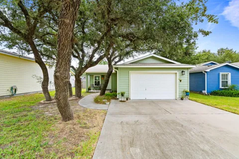 110 Pecan Harbor