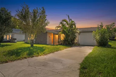 4312 NEWBURY DRIVE