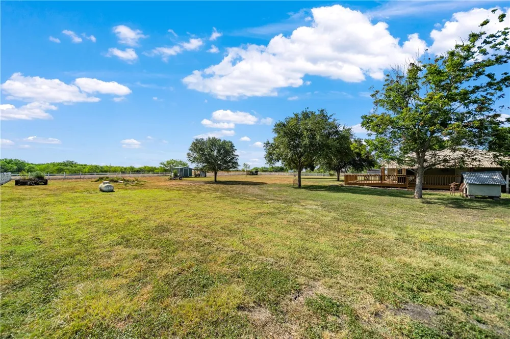 152 Clearwater Crossing Orange Grove, TX 78372