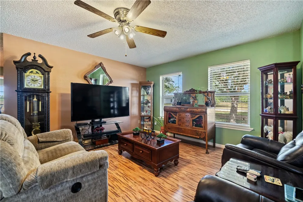 152 Clearwater Crossing Orange Grove, TX 78372