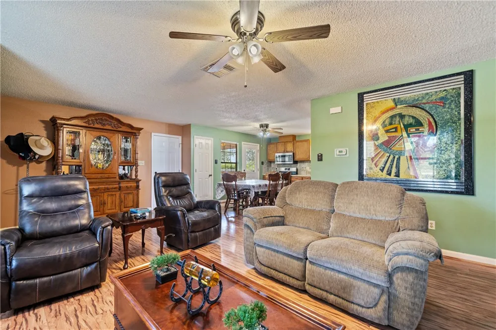 152 Clearwater Crossing Orange Grove, TX 78372