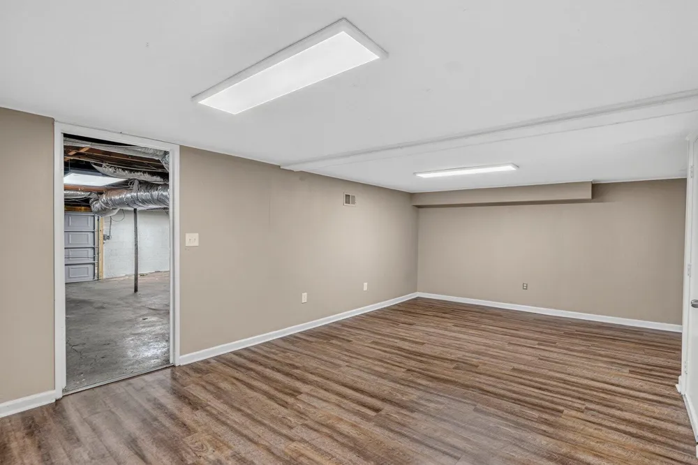 6 Canary Lane Rossville, GA 30741