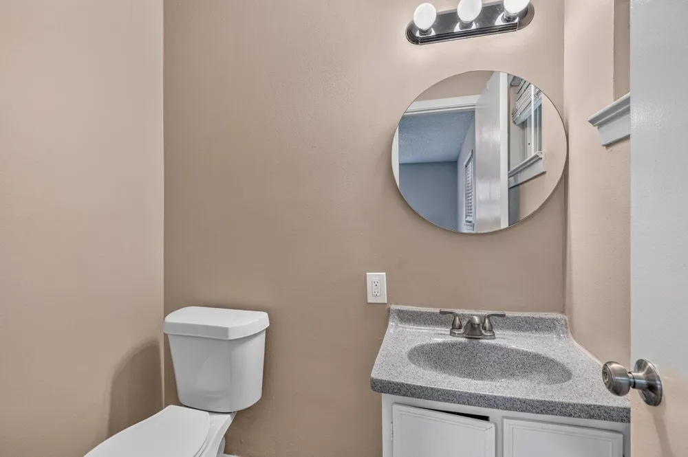 6 Canary Lane Rossville, GA 30741