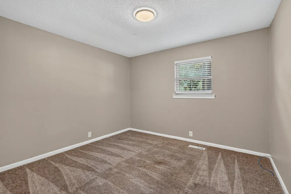 6 Canary Lane Rossville, GA 30741