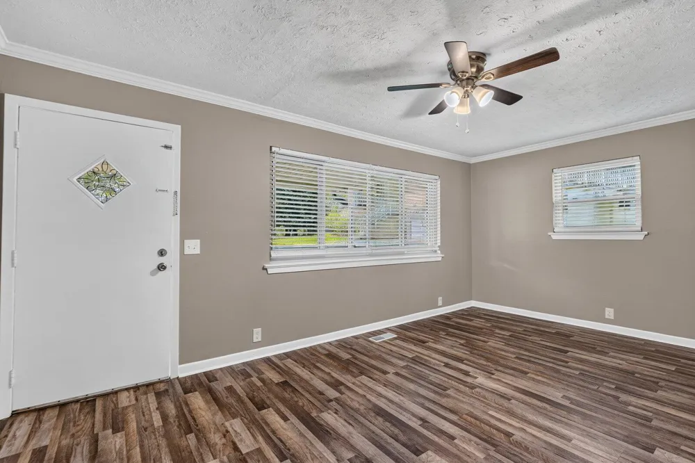6 Canary Lane Rossville, GA 30741
