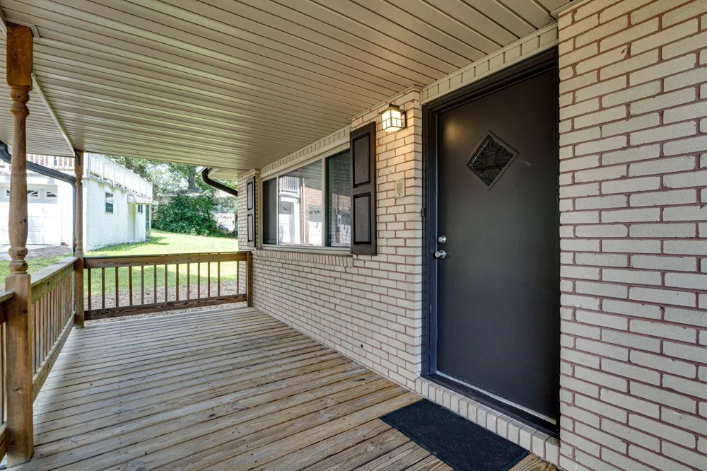 6 Canary Lane Rossville, GA 30741