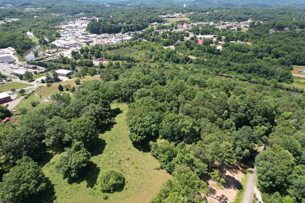 Kingwood Cir Franklin, NC 28734