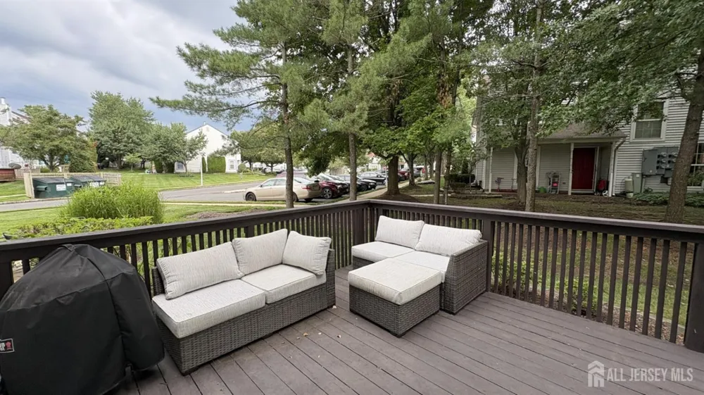 2 Mystic Court Sayreville, NJ 08872