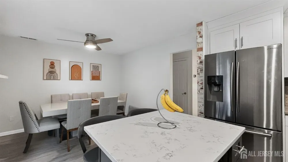 2 Mystic Court Sayreville, NJ 08872