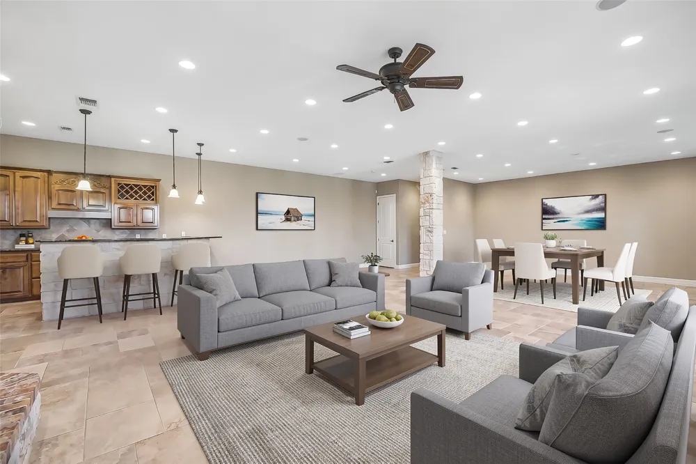 826 Cimmarron Bay Drive Runaway Bay, TX 76426