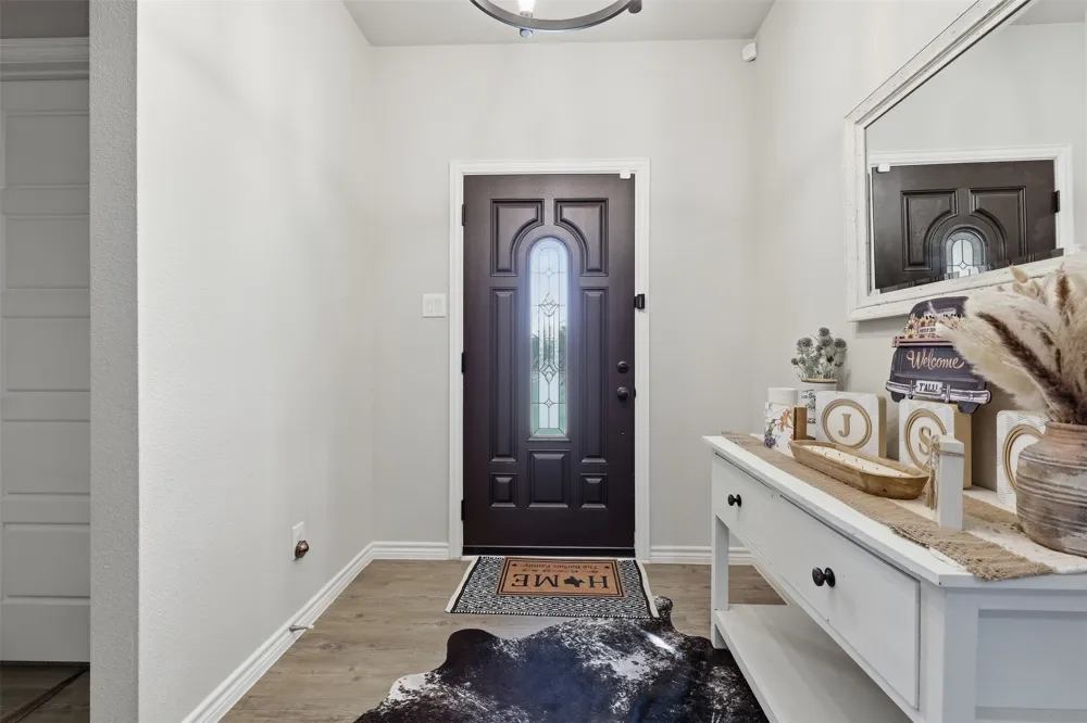 328 Ridge Drive Cleburne, TX 76033