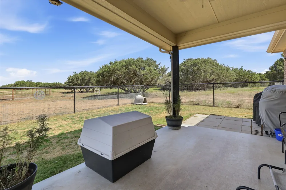 328 Ridge Drive Cleburne, TX 76033