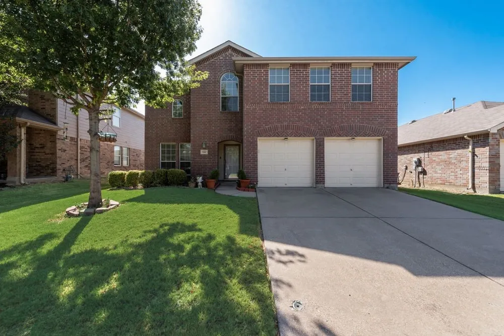 9208 Conestoga Drive Fort Worth, TX 76131