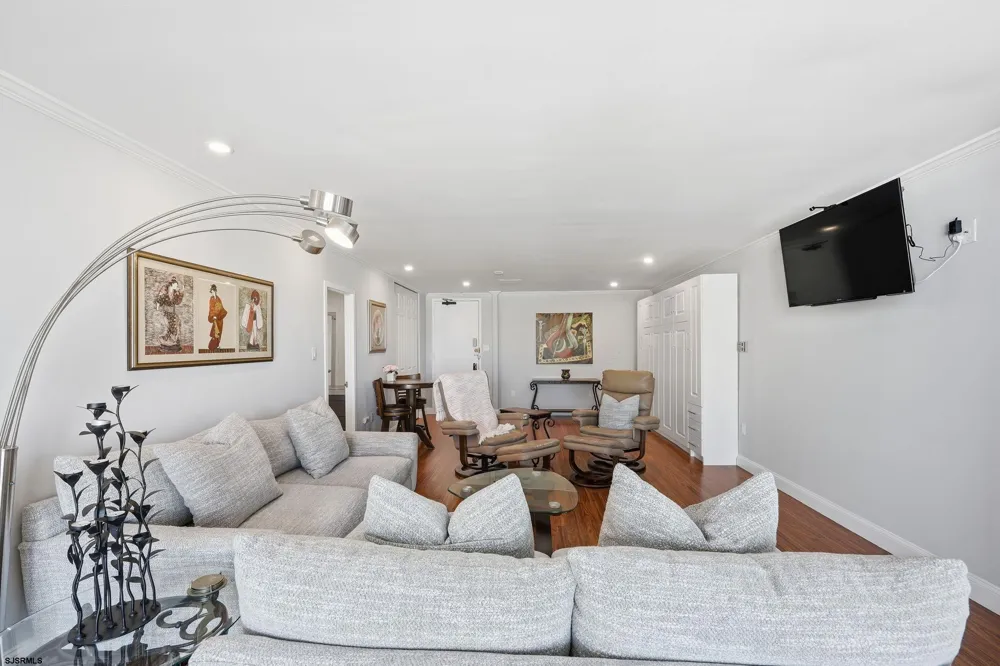 5000 Boardwalk Ventnor, NJ 08406