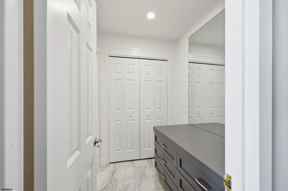 5000 Boardwalk Ventnor, NJ 08406