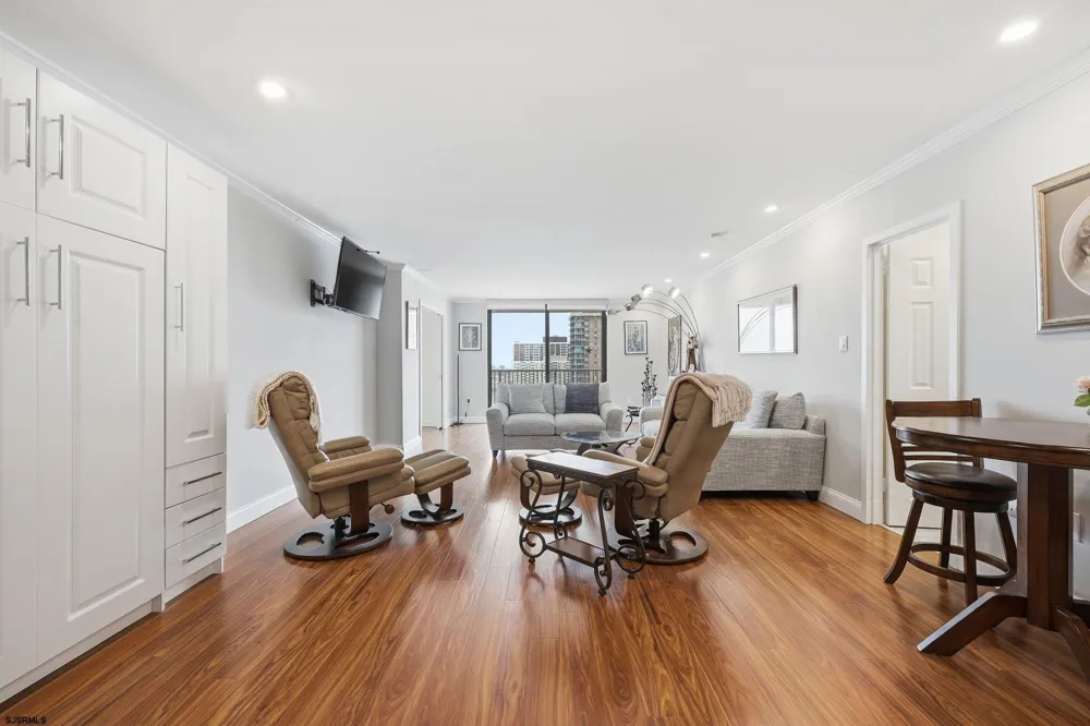 5000 Boardwalk Ventnor, NJ 08406