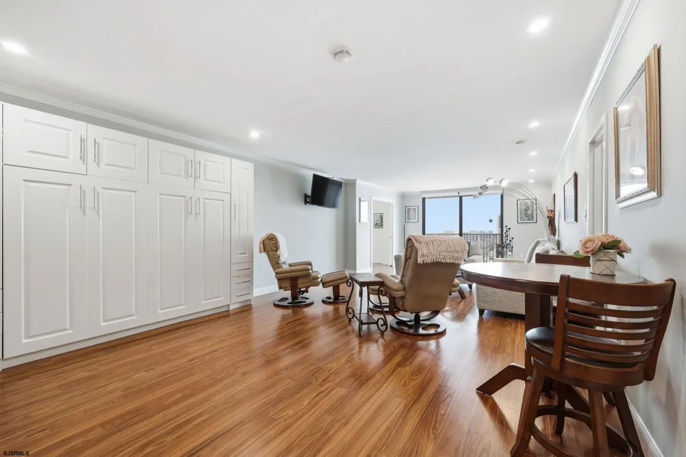 5000 Boardwalk Ventnor, NJ 08406