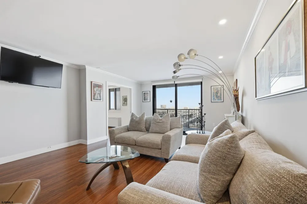 5000 Boardwalk Ventnor, NJ 08406
