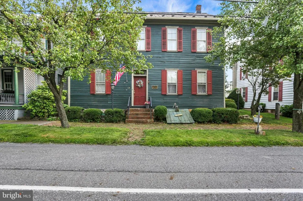 114 E MARKET STREET Gratz, PA 17030