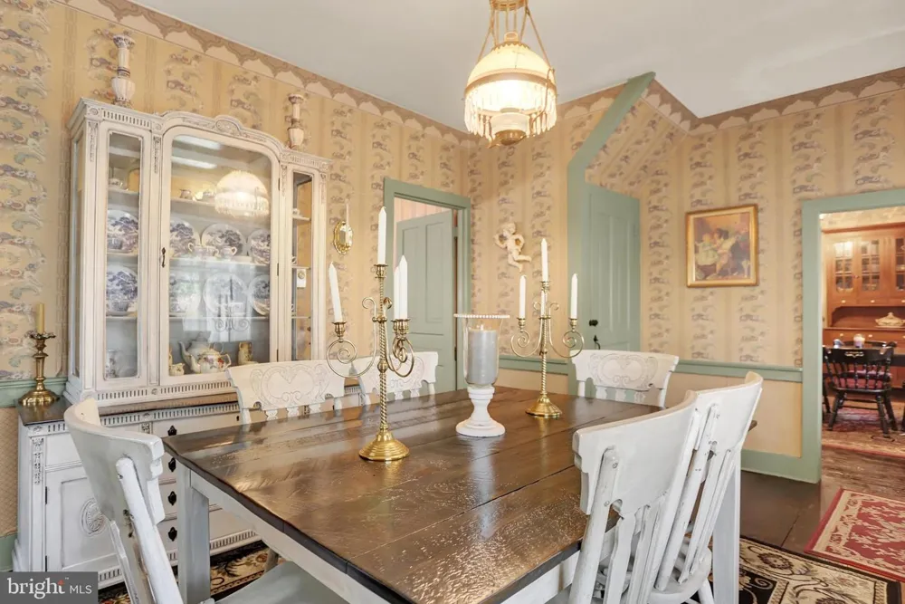 114 E MARKET STREET Gratz, PA 17030