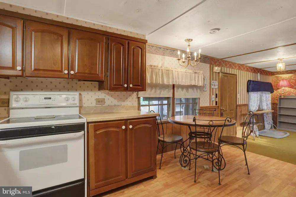 114 E MARKET STREET Gratz, PA 17030
