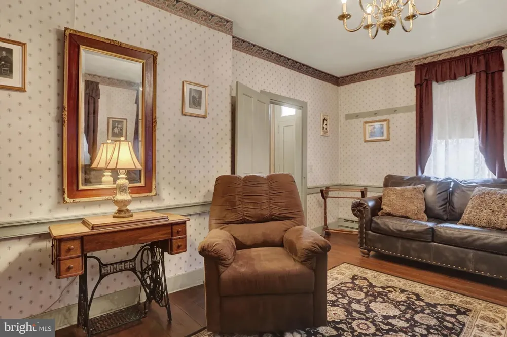 114 E MARKET STREET Gratz, PA 17030