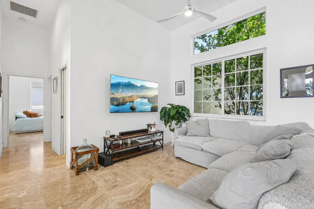 762 Heritage Drive Weston, FL 33326