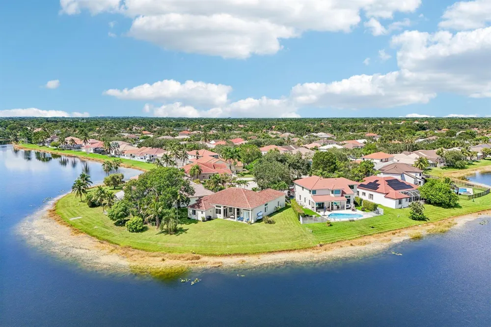 762 Heritage Drive Weston, FL 33326