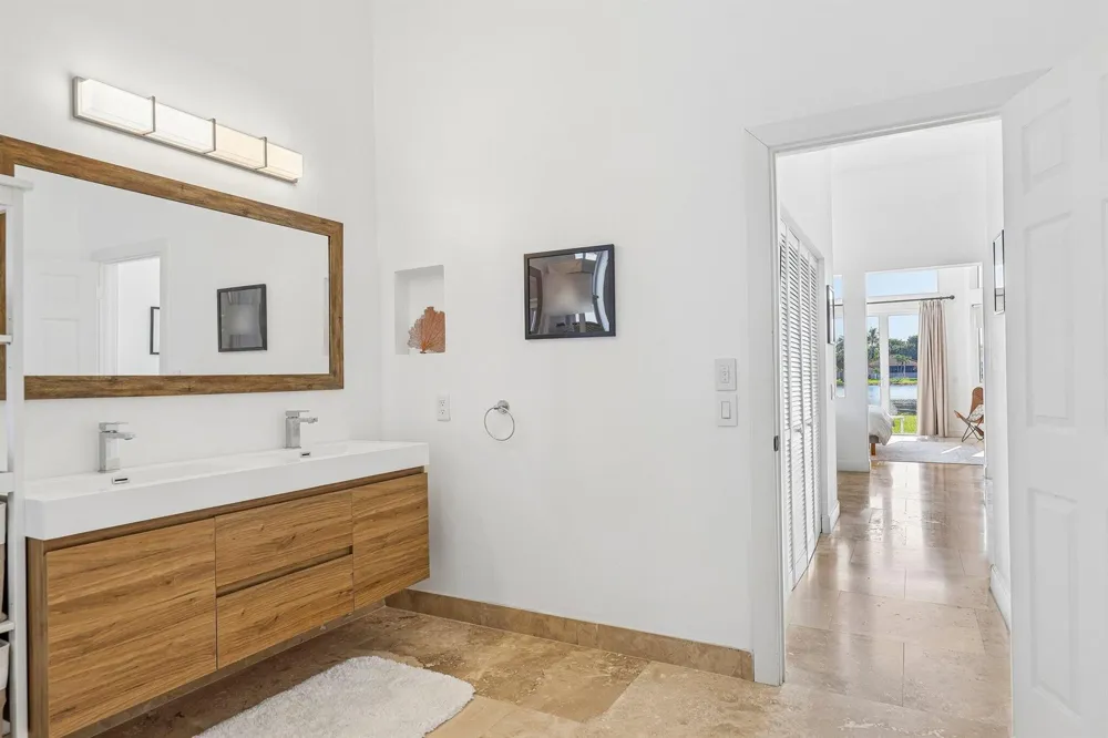 762 Heritage Drive Weston, FL 33326