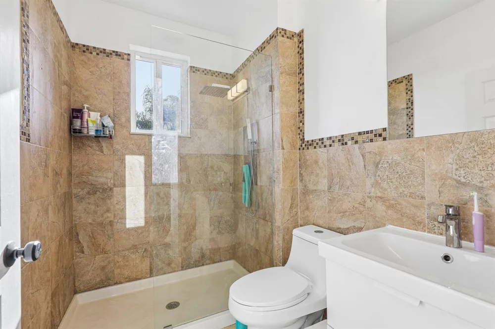762 Heritage Drive Weston, FL 33326