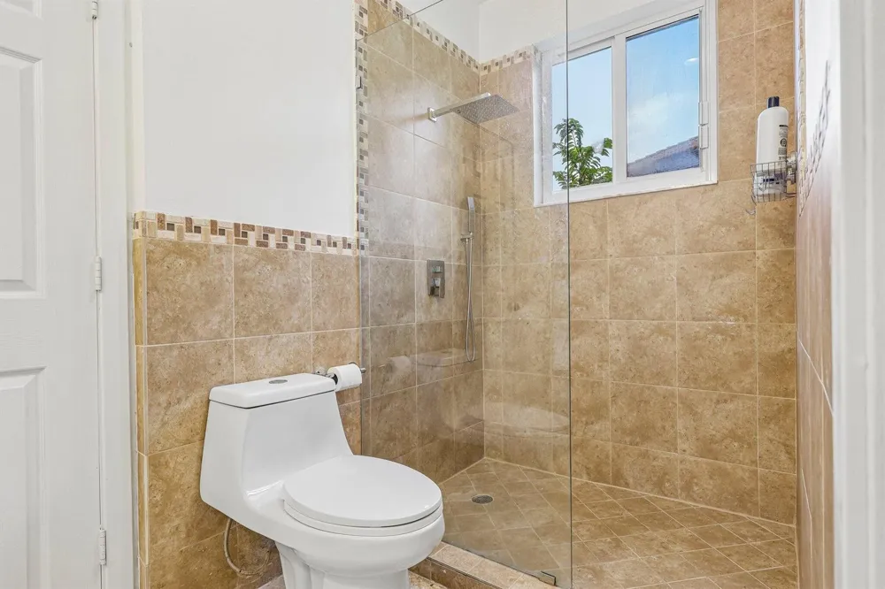 762 Heritage Drive Weston, FL 33326