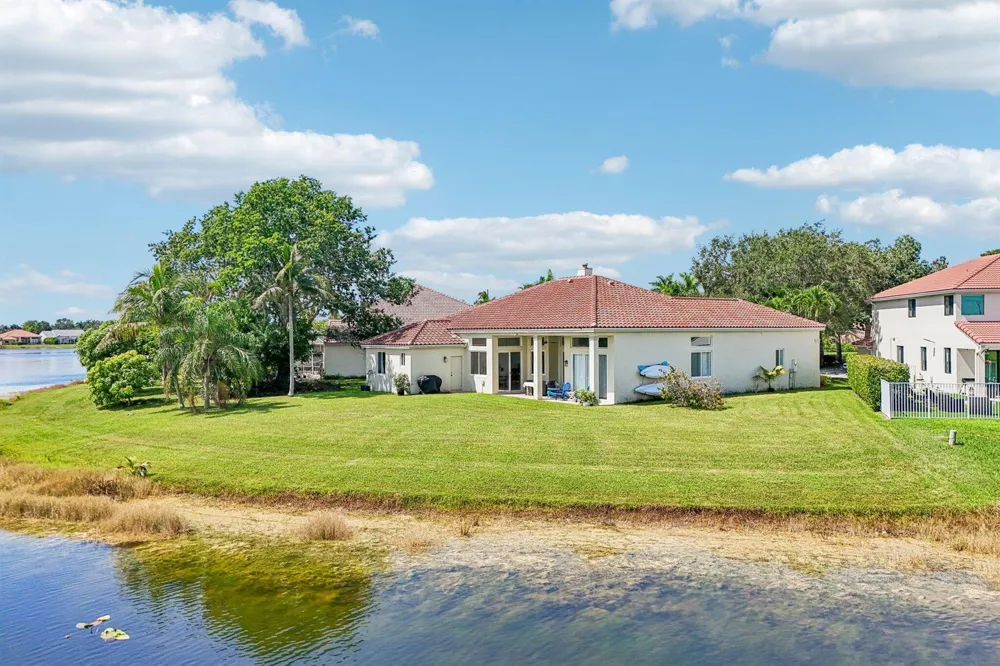 762 Heritage Drive Weston, FL 33326