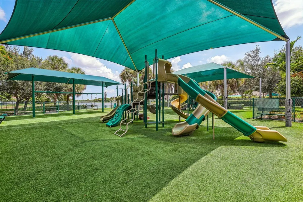 762 Heritage Drive Weston, FL 33326