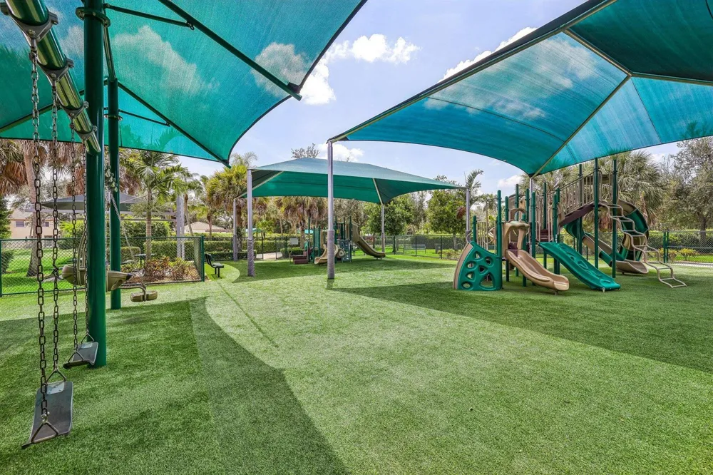 762 Heritage Drive Weston, FL 33326
