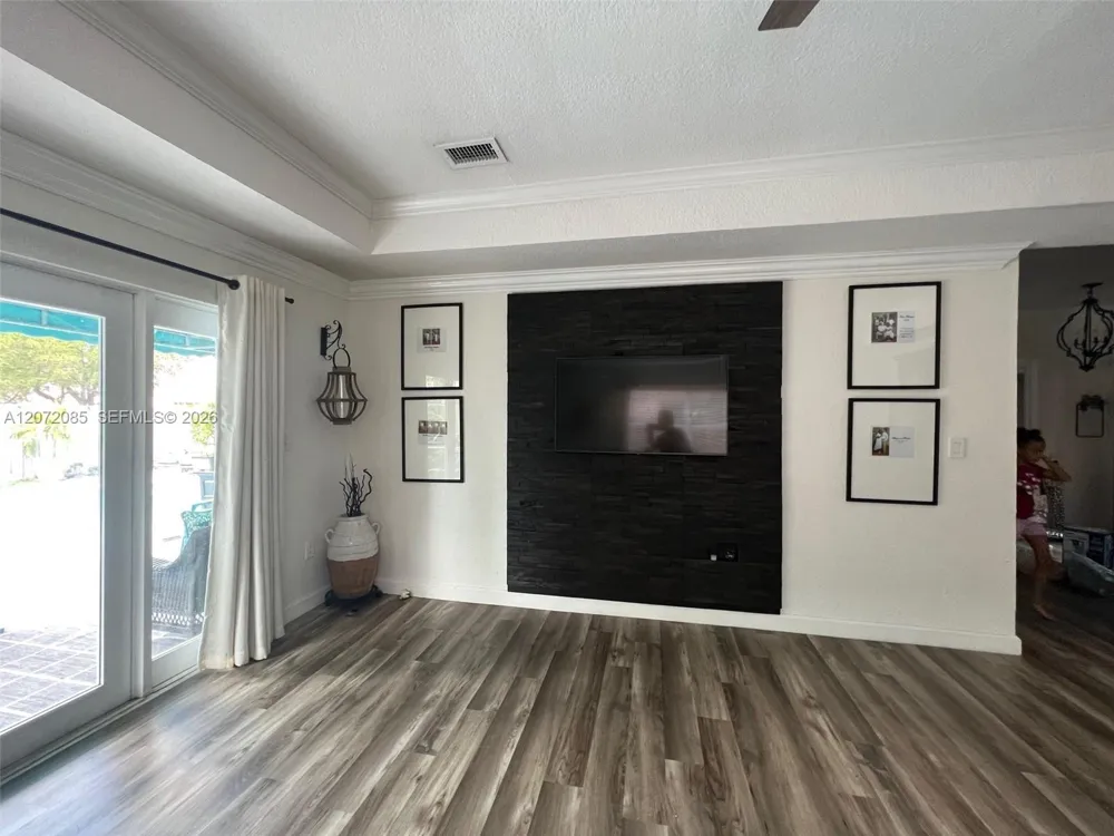 2964 NE 42nd Ave Homestead, FL 33033
