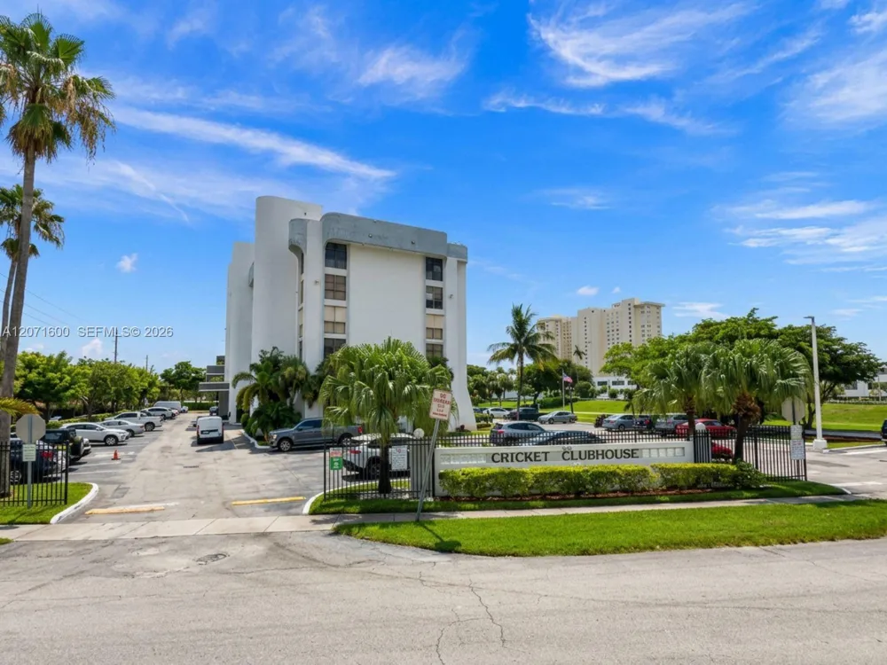 1650 NE 115th St #403 Miami, FL 33181