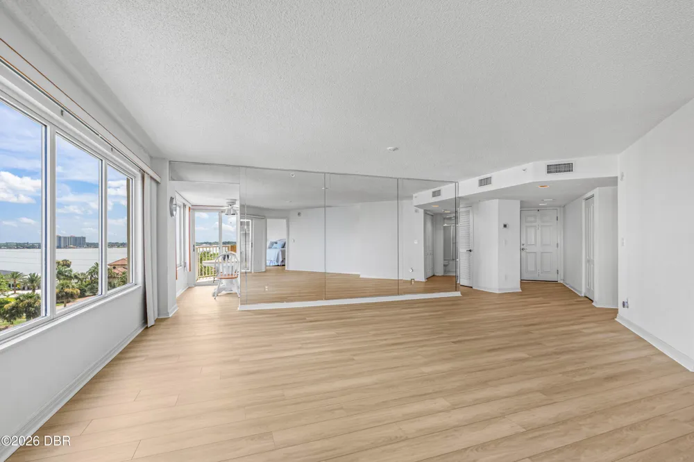 3 Oceans West Boulevard #6C4 Daytona Beach Shores, FL 32118