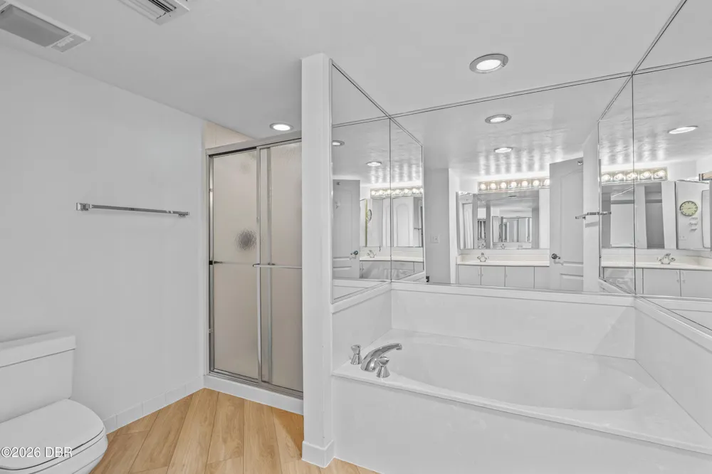 3 Oceans West Boulevard #6C4 Daytona Beach Shores, FL 32118