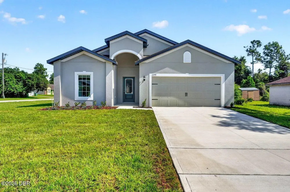 1699 Whipple Drive Deltona, FL 32738