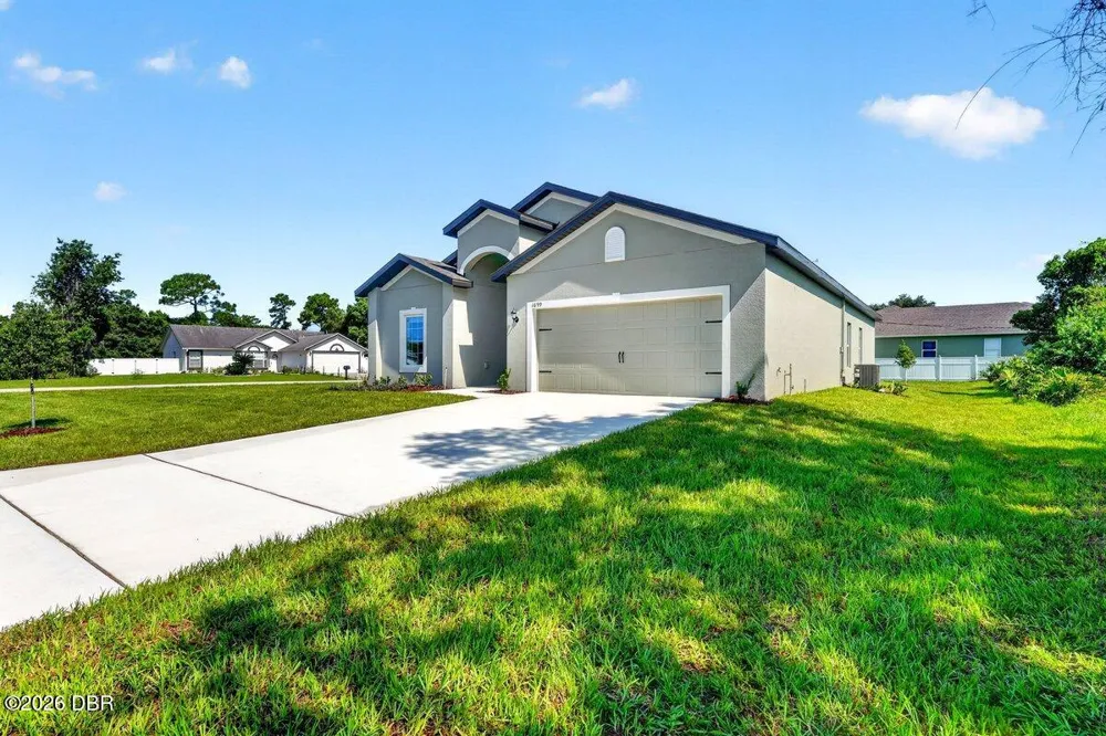 1699 Whipple Drive Deltona, FL 32738
