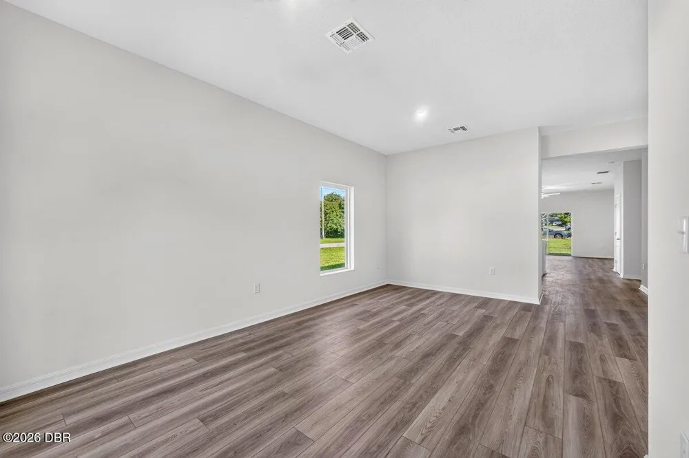 1699 Whipple Drive Deltona, FL 32738